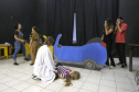 Alunos do Colégio Estadual Barão de Antonina, em Rio Negro, apresentam a peça de teatro "Conscientização do Uso da Cadeirinha" em automóveis. Rio Negro, 13-03-19.Foto: Arnaldo Alves / ANPr.