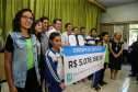 O governador Carlos Massa Ratinho Junior assina ordem de serviço para construção de Escola em Mauá da Serra nesta quarta-feira (10). Mauá da Serra, 10/04/2019 - Foto: Geraldo Bubniak/ANPr