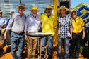 O vice governador Darci Piana faz a  entrega de tratores para agricultores familiares. Os equipamentos são do programa Trator Solidário, na Expolondrina nesta quinta-feira (11).  Londrina, 11/04/2019 -  Foto: Geraldo Bubniak/ANPr