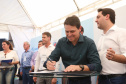 O governador Carlos Massa Ratinho Junior e o presidente da Sanepar, Cláudio Stábile, inauguraram nesta quinta-feira (11) um novo sistema de abastecimento de água em Londrina, capaz de atender quaisquer emergências ou inconstâncias na cidade. Londrina, 11/04/2019  -  Foto: Rodrigo Felix Leal/ANPr