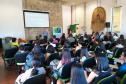 Representantes da comunidade pesqueira de Paranaguá e estudantes universitários participaram, nesta quinta-feira (11), do Seminário de Pesca promovido pelos Portos do Paraná. Com lotação completa no auditório do Museu de Arqueologia e Etnologia (MAE), o primeiro encontro para a devolutiva dos dados de quatro anos de monitoramento foi bastante produtivo. Foto: APPA