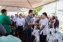 O governador Carlos Massa Ratinho Junior participa nesta sexta-feira (12) da inauguração do residencial Manoel Bono Belascuzas e entrega as chaves da casa própria para 44 famílias de Nova Londrina, no Noroeste do Estado. O empreendimento foi construído em um trabalho integrado do Governo do Estado, por meio da Cohapar, Copel e Sanepar, com o governo federal e a prefeitura. Nova Londrina, 12/04/2019 - Foto: Geraldo Bubniak/ANPr