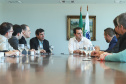 O governador Carlos Massa Ratinho Junior e o presidente da J.Macêdo, Walter Faria Junior, oficializaram nesta quinta-feira (18) a adesão da empresa ao programa Paraná Competitivo e investimentos de R$ 500 milhões em um complexo industrial de manipulação de trigo em Londrina, no Norte do Estado. Foto: Rodrigo Felix Leal/ANPr