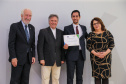 O governador em exercício Darci Piana participa da Posse  dos novos representantes da sociedade civil para a gestão 2019/2021 do O Conselho Estadual do Idoso (CEDI) do Paraná   no Salão de Atos do Palácio Iguaçu,  nesta quarta-feira (24).   Curitiba, 24/04/2019 -  Foto: Geraldo Bubniak/ANPr