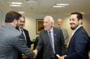 Darci Piana também recebeu nesta terça-feira o embaixador Igor Kipman, chefe do Escritório de Representação do Ministério das Relações Exteriores no Paraná (Erepar); os cônsules honorários da Hungria (Marco Aurélio Schetino), Rússia (Acef Said), Dinamarca (Pedro Fernandes), Romênia (Orcival Henning), Grã-Bretanha (Adam Patterson), Tanzânia (Jonathan Bittencout), Suíça (Manuela Merki) e Turquia (Luiz Alberto Lenz); e o cônsul adjunto da Argentina no Paraná, Sebastian Bertuzzi
