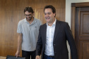 O superintendente de Esportes Hélio Wirbiski apresentou nesta terça-feira (30) ao governador Carlos Massa Ratinho Junior o calendário oficial dos jogos esportivos no Paraná