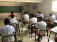 O Paraná atingiu em março a marca de 47,72% dos presos fazendo algum tipo de atividade educacional, segundo o Departamento Penitenciário (Depen-PR). O índice é consideravelmente superior a fevereiro, quando o Estado fechou com 36,3% e alcançou o segundo lugar entre as unidades da federação, perdendo apenas para o Piauí (40%). Foto:José Fernando Ogura/ANPr