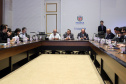 Representantes do Governo do Estado, da Assembleia Legislativa e de sindicatos de servidores públicos realizaram nesta sexta-feira (03) da primeira reunião de trabalho da comissão permanente criada para debater as demandas do funcionalismo estadual.
Foto Gilson Abreu/ANPr