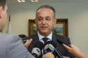 Uma nova parceria do Governo do Estado com a Volkswagen foi anunciada nesta quarta-feira (8) para investimento em ação social no Paraná. O anúncio aconteceu em solenidade com o governador Carlos Massa Ratinho Junior e o CEO da Volkswagen América Latina, Pablo Di Si, no Palácio Iguaçu. Na imagem, Adriano Rocha Lago, superintendente do Hospital Erasto Gaertner. Curitiba,08/05/2019 Foto:Jaelson Lucas / ANPr