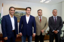 Uma nova parceria do Governo do Estado com a Volkswagen foi anunciada nesta quarta-feira (8) para investimento em ação social no Paraná. O anúncio aconteceu em solenidade com o governador Carlos Massa Ratinho Junior e o CEO da Volkswagen América Latina, Pablo Di Si, no Palácio Iguaçu. Curitiba,08/05/2019 Foto:Jaelson Lucas / ANPr