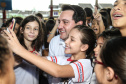 O governador Carlos Massa Ratinho Junior lança o programa Escola Segura. Foz do Iguaçu, 09/05/2019 - Foto: Geraldo Bubniak/ANPr