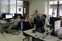 Diversos servidores da Secretaria de Estado do Desenvolvimento Urbano (SEDU) participaram nesta quinta-feira (09) do Curso Presencial do E-Protocolo. Com o treinamento, todo funcionário poderá iniciar um processo. Com a ferramenta digital, acaba a necessidade de um único setor físico para receber documentos e solicitações. Foto: Divulgação/SEDU