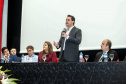 O governador Carlos Massa Ratinho Junior participa da abertura do XXXV Congresso Estadual de Secretários Municipais de Saúde do Paraná, no Centro Universitário da Fundação Assis Gurgacz (FAG)  em Cascavel nesta quinta-feira (23).   Cascavel, 23/05/2019 -  Foto: Geraldo Bubniak/ANPr