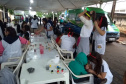 O Paraná Cidadão, a feira de serviços de cidadania, defesa de direitos e inclusão social da Secretaria da Justiça, Família e Trabalho realizou em apenas três dias mais de 10 mil atendimentos em Carlópolis, no Norte Pioneiro. Foram emitidas 1.483 carteiras de identidade e 851 CPF’s, além de 63 carteiras de trabalho. “São serviços gratuitos que contribuem para uma sociedade mais equilibrada e justa”, disse o secretário Ney Leprevost. Foto:SEJUT