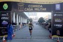 A 2ª Corrida da Casa Militar aconteceu neste domingo (26) em frente ao Palácio Iguaçu. Mais de 3 mil pessoas participaram do evento, que arrecadou agasalho para instituições sociais do Estado e também contribuirá com a campanha Corra para aquecer o inverno de quem precisa.As provas foram de 5 km e 10 km, caminhada de 3 km e kids, com chegada prevista também para o Palácio Iguaçu. Curitiba,26/05/2019 Foto:Jaelson Lucas / ANPr