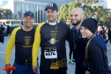 A 2ª Corrida da Casa Militar aconteceu neste domingo (26) em frente ao Palácio Iguaçu. Mais de 3 mil pessoas participaram do evento, que arrecadou agasalho para instituições sociais do Estado e também contribuirá com a campanha Corra para aquecer o inverno de quem precisa.As provas foram de 5 km e 10 km, caminhada de 3 km e kids, com chegada prevista também para o Palácio Iguaçu. Curitiba,26/05/2019 Foto:Jaelson Lucas / ANPr