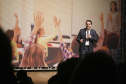 O governador Carlos Massa Ratinho Junior e o secretário da Educação e Esporte, Renato Feder, apresentaram nesta segunda-feira (27/05) o programa Escola Presente, criado para evitar o abandono escolar.Curitiba, 27-05-19.Foto: Arnaldo Alves / ANPr.