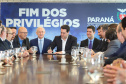 A Proposta de Emenda à Constituição (PEC) que põe fim à aposentadoria vitalícia de governadores, enviada no início do ano à Assembleia Legislativa pelo governador Carlos Massa Ratinho Junior, foi promulgada nesta quarta-feira (29), em solenidade no Palácio Iguaçu.  -  Curitiba, 29/05/2019  -  Foto: Rodrigo Félix Leal/ANPr
