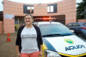 Presença policial transforma ambiente escolar e entorno em Foz do Iguaçu. Na imagem, Maria Aparecida da Mata. Foto: Jaelson Lucas/AENPr