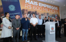 O Grupo Madero confirmou nesta quarta-feira (29), em cerimônia no Palácio Iguaçu, investimentos de R$ 600 milhões na ampliação das operações da empresa em Ponta Grossa, na região dos Campos Gerais. O anúncio foi feito pelo presidente do Grupo, Júnior Durski, ao lado do governador Carlos Massa Ratinho Junior e do apresentador Luciano Huck, sócio do empreendimento. - Curitiba, 29/05/2019 - Foto: Rodrigo Félix Leal/ANPr