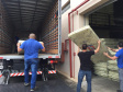 A Coordenadoria Estadual de Proteção e Defesa Civil liberou nesta segunda-feira (3) o terceiro caminhão com materiais de ajuda humanitária aos municípios mais atingidos pelas chuvas dos últimos dias, todos já com decretos de situação de emergência.  -  Curitiba, 03/06/2019  -  Foto: Divulgação Defesa Civil Governo do Paraná