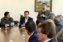 O governador Carlos Massa Ratinho Jr assinou autorização para contratação de empresa especializada em engenharia portuária para execução das obras de recuperação do Píer Público de Inflamáveis do Porto de Paranaguá.Foto Gilson Abreu/ANPr
