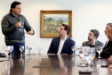 O governador Carlos Massa Ratinho Jr assinou autorização para contratação de empresa especializada em engenharia portuária para execução das obras de recuperação do Píer Público de Inflamáveis do Porto de Paranaguá.Foto Gilson Abreu/ANPr