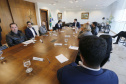 O governador Carlos Massa Ratinho Junior recebeu em seu gabinete, o secretário de Educação, Renato Feder e integrantes do Instituto Lemann.Curitiba, 05-06-19.Foto: Arnaldo Alves / ANPr.