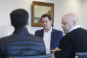 O governador Carlos Massa Ratinho Junior recebeu em seu gabinete, o secretário de Educação, Renato Feder e integrantes do Instituto Lemann.Curitiba, 05-06-19.Foto: Arnaldo Alves / ANPr.