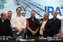 Governador Carlos Massa Ratinho Junior se reúne em Irati com os prefeitos do Centro-Sul do Paraná, e repassa recursos para investimentos em diversos municípios da região. O secretário do Desenvolvimento Urbano e Obras Públicas, João Carlos Ortega, também participa do encontro. - Irati, 07/06/2019 - Foto: Geraldo Bubniak/ANPr