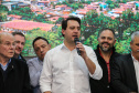 Governador Carlos Massa Ratinho Junior se reúne em Irati com os prefeitos do Centro-Sul do Paraná, e repassa recursos para investimentos em diversos municípios da região. O secretário do Desenvolvimento Urbano e Obras Públicas, João Carlos Ortega, também participa do encontro. - Irati, 07/06/2019 - Foto: Geraldo Bubniak/ANPr
