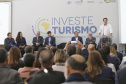 Governador Carlos Massa Ratinho Junior participa do seminário  do programa Investe Turismo, em Foz do Iguaçu. Foto: Arnaldo Alves/ANPr