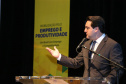 O governador Carlos Massa Ratinho Junior participou nesta quinta-feira (13), no auditório da Federação das Indústrias do Estado do Paraná (Fiep), do lançamento do programa Mobilização pelo Emprego e Produtividade para Todos.  -  Curitiba, 13/11/2019  -  Foto: Geraldo Bubniak/ANPr