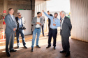 O vice-governador do Paraná Darci Piana, acompanhado do Diretor de Operações do Sebrae, Júlio Agostini e o Vice-presidente da Fecomércio e presidente do Sindilojas, Carlos Rodrigues do Nascimento visitaram a planta de produção de biogás e biometano, administrada pelo CIBiogás e que abastece parte da frota dos veículos da usina hidrelétrica de Itaipu.