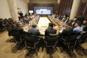 O governador Carlos Massa Ratinho Junior reuniu-se com representantes das Artes Marciais. Participaram: superintendente do Esporte, Hélio Wirbiski; deputado Alexandre Amaro; entre outros.Curitiba, 17-06-19.Foto: Arnaldo Alves / ANPr.