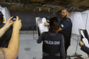 A Polícia Civil do Paraná promoveu na sexta-feira (14) a primeira edição do Curso de Orientação à Imprensa em Áreas de Conflito Armado, em Curitiba. Noções básicas sobre procedimentos policiais em locais de crime, atendimento pré-hospitalar de combate e instrução de tiro foram algumas das disciplinas ministradas no treinamento, que reuniu 20 jornalistas de veículos de comunicação paranaenses.  Curitiba, 17/06/2019  -  Foto: Divulgação Polícia Civil