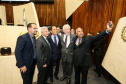 O governador Carlos Massa Ratinho Junior participa da entrega do título de Cidadão Honorário do Paraná ao senador Oriovisto Guimarães, na Assembleia Legislativa do Paraná Curitiba, 17/06/2019 -Foto: Geraldo Bubniak/ANPr