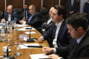 Governador Carlos Massa Ratinho Junior durante reunião com a equipe de governo. Foto: José Fernando Ogura/ANPr