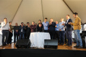 Entrega de moradias para 100 famílias de Marechal Cândido Rondon, no Oeste do Paraná, nesta segunda-feira (15). Marechal Cândido Rondon, 15/07/2019 -  Foto: Geraldo Bubniak/ANPr