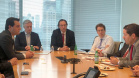 O governador Carlos Massa Ratinho Junior deu prosseguimento à extensa agenda em Nova York, nos Estados Unidos, com uma série de encontros com alguns dos principais fundos de investimento do mundo nesta quarta-feira (17). Ele detalhou todas as oportunidades de investimento no Estado.