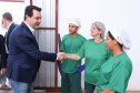 O governador Carlos Massa Ratinho Junior participou nesta terça-feira (23), em Cascavel, do evento de certificação SISBI (Sistema Brasileiro de Inspeção de Produtos de Origem Animal) para a Granja Refem, que desenvolve um projeto pioneiro no Estado de produção de ovos a partir da criação de galinhas sem gaiola. Foto: Rodrigo Felix Leal/ANPr