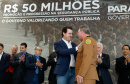 O governador Carlos Massa Ratinho Junior autorizou 1.582 promoções e progressões de servidores Segurança Pública do Paraná. Em solenidade realizada nesta quarta-feira (24), no Palácio Iguaçu, Ratinho Junior assinou despacho governamental de promoção de 75 oficiais e praças da Polícia Militar e Corpo de Bombeiros. Foto: Rodrigo Felix Leal/ANPr