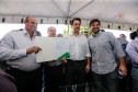 Pavimentação de ruas, melhoria em quadras poliesportivas, revitalização de praça, construção de barracões industriais e compra de equipamentos rodoviários são os principais investimentos que 15 municípios da região Norte do Paraná farão com apoio do Governo do Estado