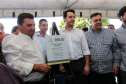 Pavimentação de ruas, melhoria em quadras poliesportivas, revitalização de praça, construção de barracões industriais e compra de equipamentos rodoviários são os principais investimentos que 15 municípios da região Norte do Paraná farão com apoio do Governo do Estado