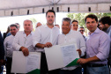 Pavimentação de ruas, melhoria em quadras poliesportivas, revitalização de praça, construção de barracões industriais e compra de equipamentos rodoviários são os principais investimentos que 15 municípios da região Norte do Paraná farão com apoio do Governo do Estado