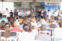Quarenta e nove famílias de Prudentópolis, na região Centro-Sul do Paraná, receberam as chaves da casa própria nesta quinta-feira (25). As moradias foram entregues pelo governador Carlos Massa Ratinho Junior em evento com as famílias, com o prefeito Adelmo Luiz Klosowski, o presidente da Cohapar, Jorge Lange, e lideranças da região. Foto: José Fernando Ogura/ANPr