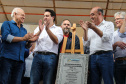 Investimentos do Governo do Estado reforçam o apoio à produção agrícola em Ivaiporã, no Vale do Ivaí (Norte do Paraná). Nesta quinta-feira (26) o governador Carlos Massa Ratinho Junior inaugurou obra de pavimentação de estrada rural e fez a entrega de equipamentos para agricultura, beneficiando 1.350 famílias. O volume de recursos chega a R$ 1,1 milhão.  Ivaiporã, 26/07/2019 -Foto: Geraldo Bubniak/ANPr