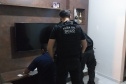 A Polícia Civil do Paraná (PCPR) cumpriu nesta terça-feira (30) 21 mandados judiciais contra um grupo criminoso que fraudava o DPVAT – seguro de Danos Pessoais Causados por Veículos Automotores de Via Terrestre. O esquema teria desviado cerca de R$ 1 milhão em Umuarama, no Noroeste do Estado. Foto: Divulgação/PCPR