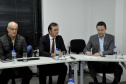 A Fomento Paraná é a mais nova instituição estadual a aderir aos Objetivos de Desenvolvimento Sustentável (ODS). O termo de compromisso foi assinado nesta terça (30) pelo diretor-presidente da instituição, Heraldo Neves, a vice-presidente do Conselho Estadual de Desenvolvimento Econômico e Social do Paraná (Cedes), Keli Guimarães, e o secretário de Estado do Desenvolvimento Urbano e Obras Públicas, João Carlos Ortega. fOTO: Divulgação/Fomento Paraná