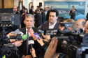 O governador Carlos Massa Ratinho Junior e o diretor-presidente da Itaipu, general Joaquim Silva e Luna, assinaram nesta quinta-feira (01), convênio para dar início à construção da segunda ponte ligando o Brasil ao Paraguai, em Foz do Iguaçu.Curitiba, 01-08-19.Foto: Arnaldo Alves / ANPr.
